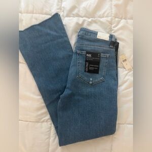 BRAND NEW NWT PAIGE high rise laurel canyon jeans HIGH WAISTED 29